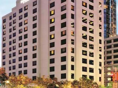 Doubletree By Hilton & Jersey 4*