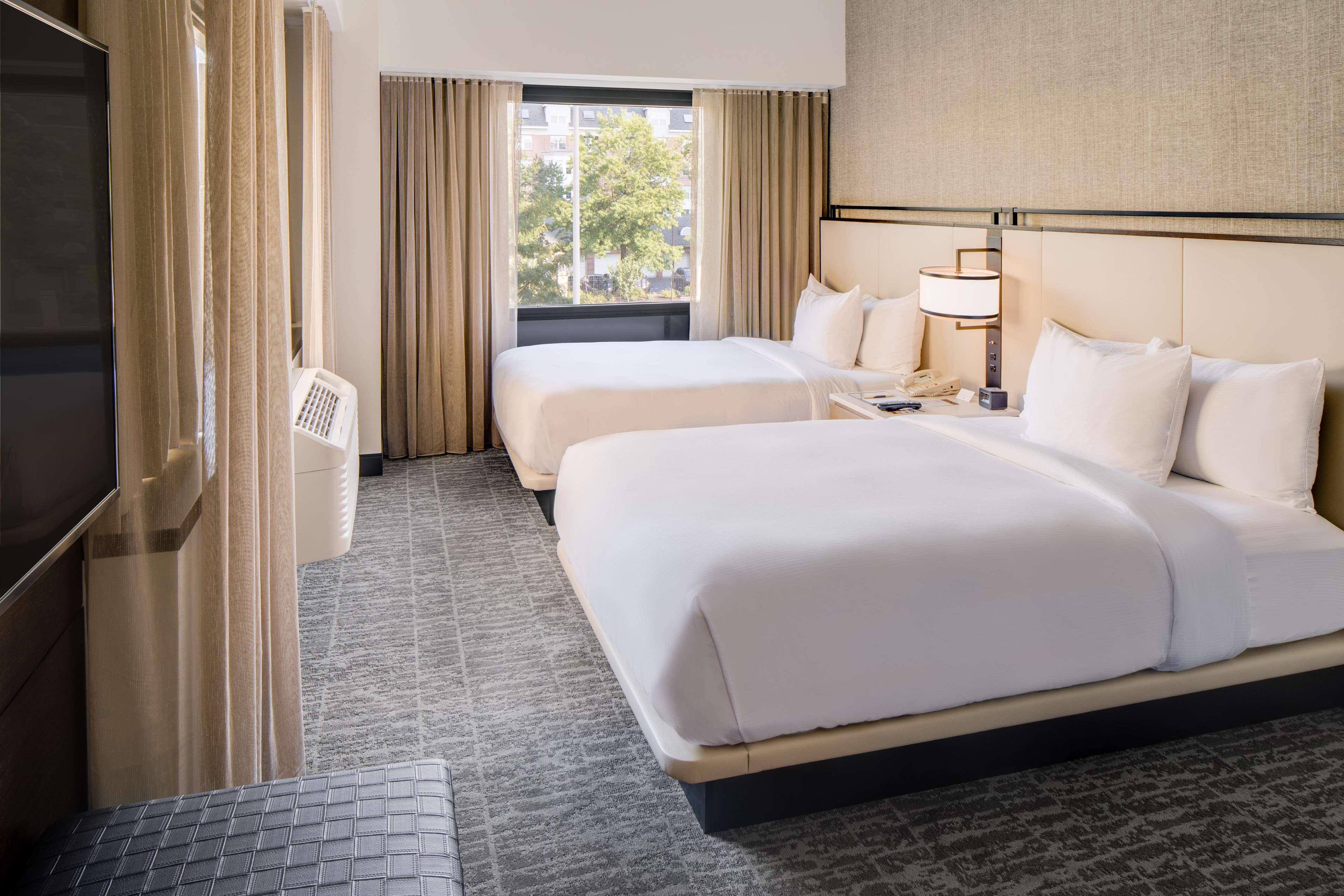 Doubletree By Hilton & Jersey 4*