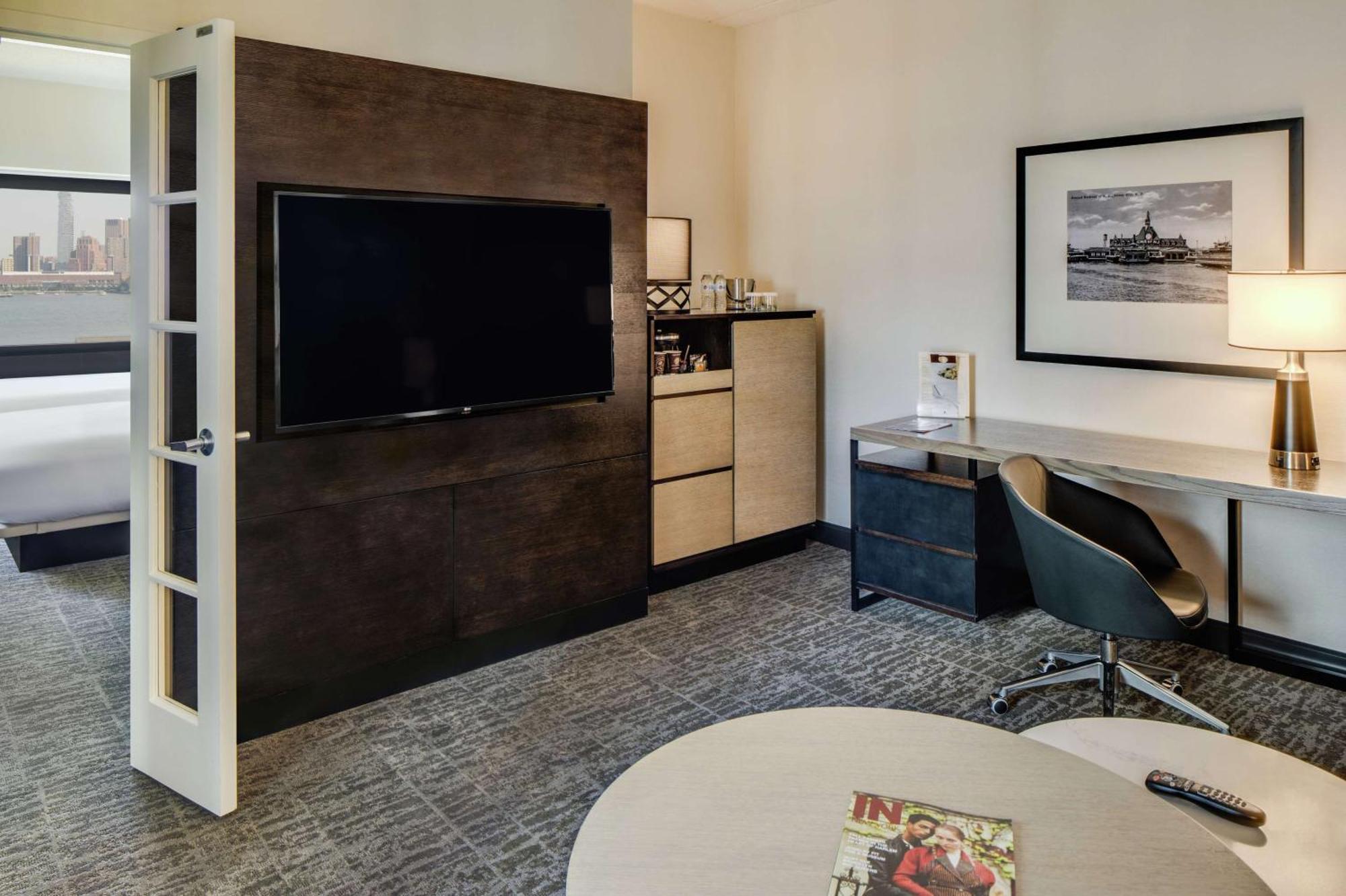 Hotel Doubletree By Hilton & Jersey 4*