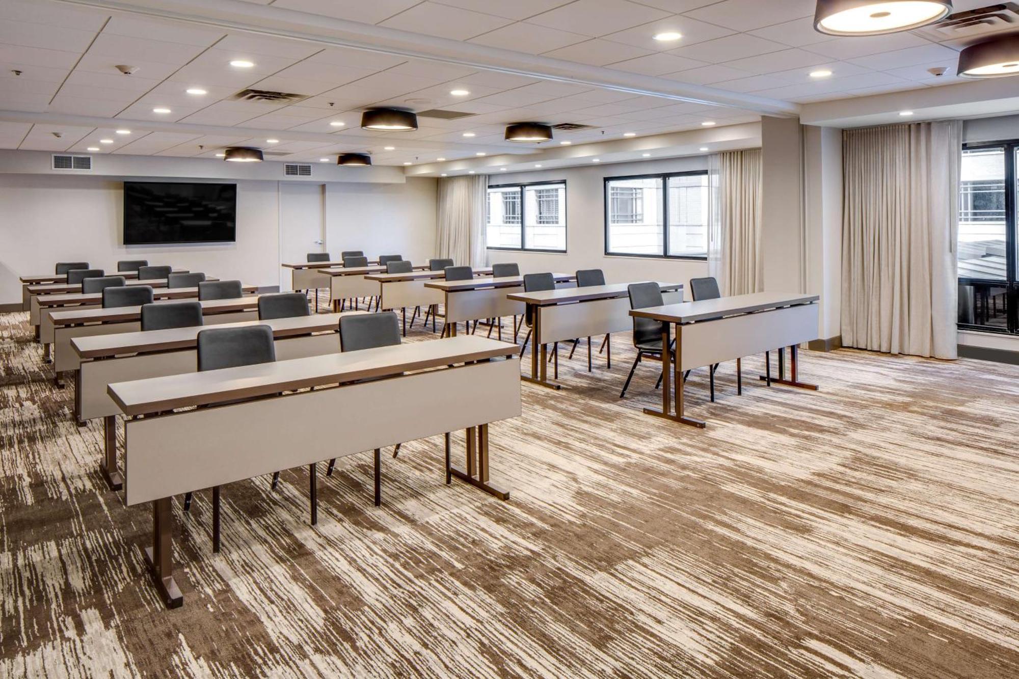 Doubletree By Hilton & Jersey 4*